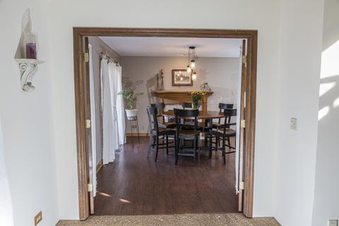 246 N Crest Ave, Bartlett, IL 60103 photo 4