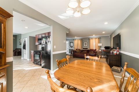 1207 S Appletree Ln, Bartlett, IL 60103 photo 10