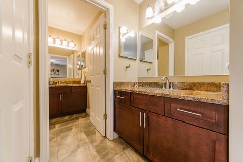 1207 S Appletree Ln, Bartlett, IL 60103 photo 25
