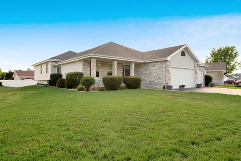 1443 E Cap Cir, Bourbonnais, IL 60914 photo 25