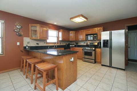 1443 E Cap Cir, Bourbonnais, IL 60914 photo 5