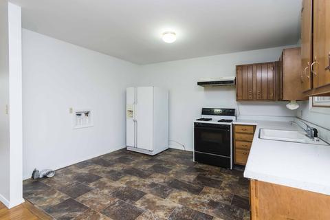 1509 Gates Dr, Rantoul, IL 61866 photo 6