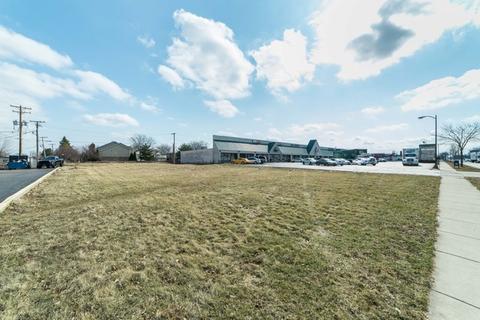 429 S Addison Rd, Addison, IL 60101 photo 3