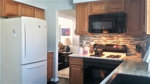 322 Pinoak Dr, Bartlett, IL 60103 photo 7