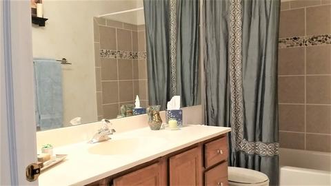 322 Pinoak Dr, Bartlett, IL 60103 photo 17
