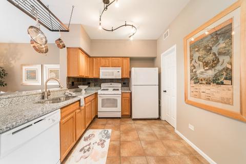 4039 Oak Tree Ln, Plainfield, IL 60586 photo 9