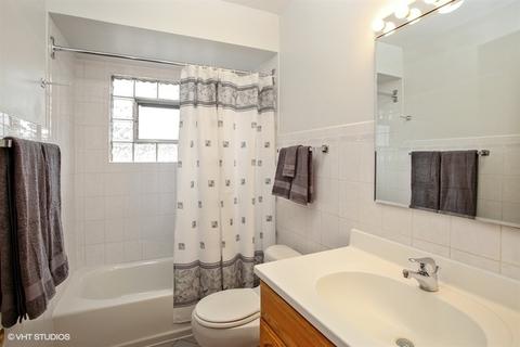 1208 W Sunset Rd, Mount Prospect, IL 60056 photo 11