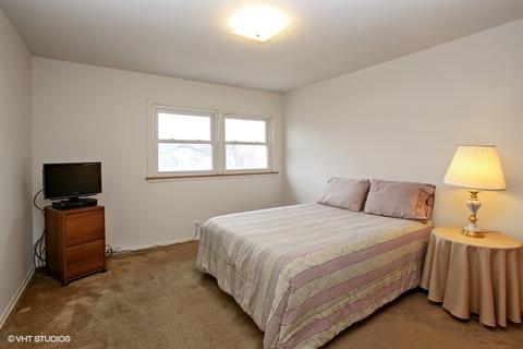 1208 W Sunset Rd, Mount Prospect, IL 60056 photo 9