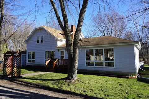 310 Willow Rd, Lakemoor, IL 60051 photo 2