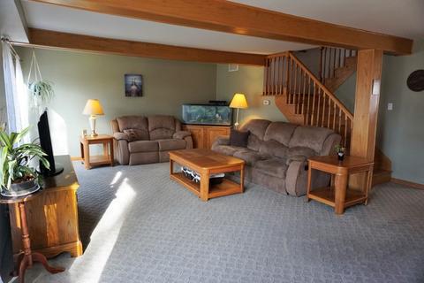 310 Willow Rd, Lakemoor, IL 60051 photo 9