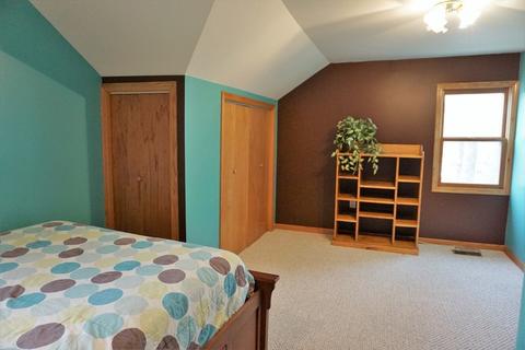 310 Willow Rd, Lakemoor, IL 60051 photo 17