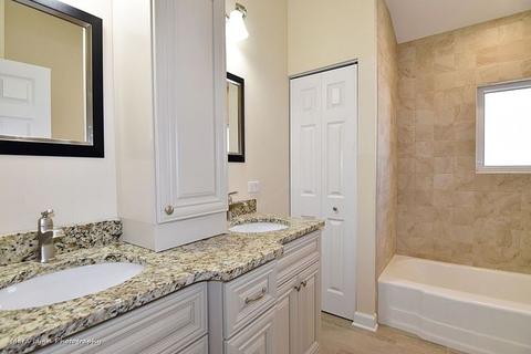 104 Oliver St, Bartlett, IL 60103 photo 15