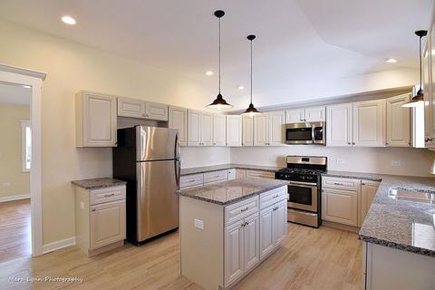 104 Oliver St, Bartlett, IL 60103 photo 7