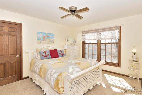 2404 Bennington Ln, Mchenry, IL 60050 photo 23