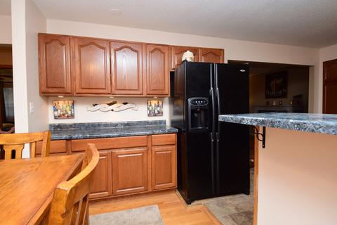 217 S Hickory Ave, Bartlett, IL 60103 photo 10