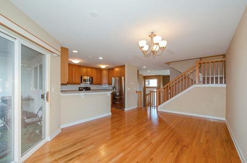 1135 E Prairie Ave, Des Plaines, IL 60016 photo 6
