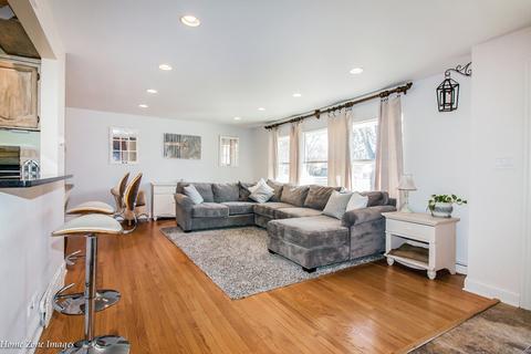 218 S Beverly St, Wheaton, IL 60187 photo 10