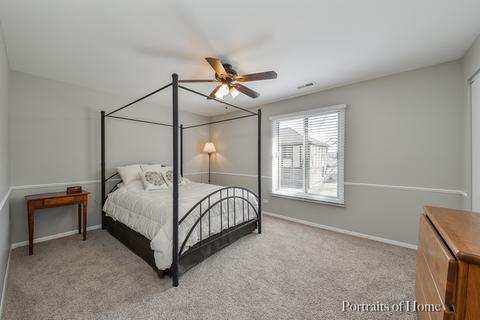 850 Sheldon Ct #B, Wheaton, IL 60189 photo 9