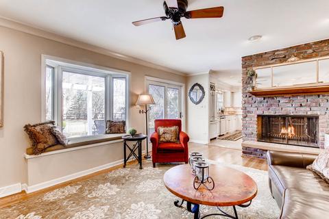 26 W244 Tomahawk Dr, Wheaton, IL 60189 photo 9