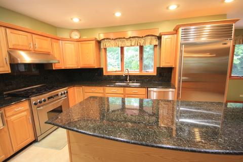 6245 Squire Ln, Willowbrook, IL 60527 photo 29