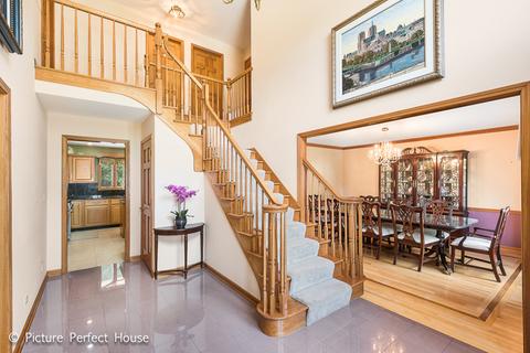6245 Squire Ln, Willowbrook, IL 60527 photo 15