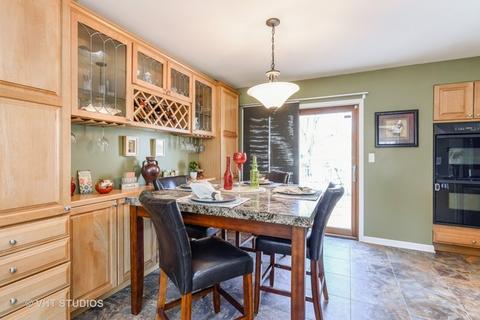2097 Adams St, Rolling Meadows, IL 60008 photo 6