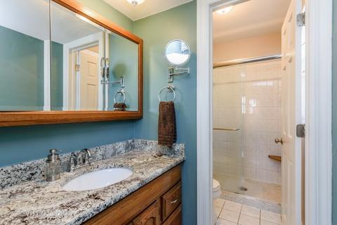 2097 Adams St, Rolling Meadows, IL 60008 photo 9