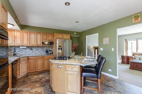 2097 Adams St, Rolling Meadows, IL 60008 photo 4