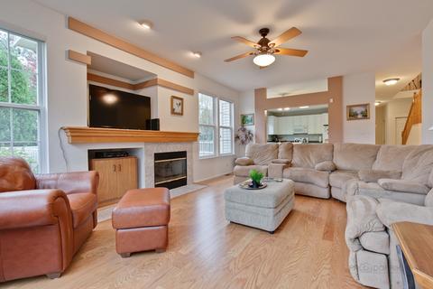 5714 Buckingham Ct, Rolling Meadows, IL 60008 photo 12