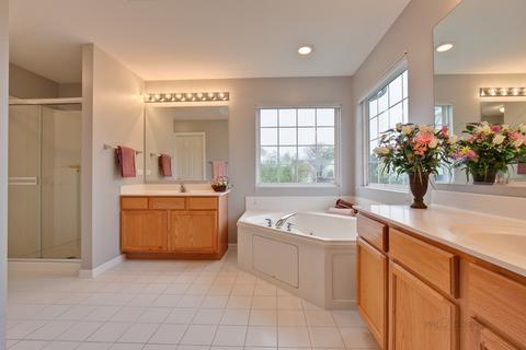 5714 Buckingham Ct, Rolling Meadows, IL 60008 photo 24
