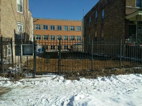 937 N Parkside Ave, Chicago, IL 60651 photo 1