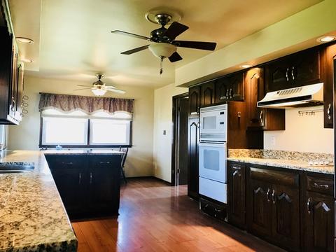 660 W County Line Rd, Beecher, IL 60401 photo 3