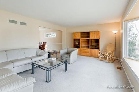 1406 Daly Rd, Wheaton, IL 60187 photo 7