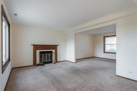 2449 Hedge Row Dr, Aurora, IL 60502 photo 9