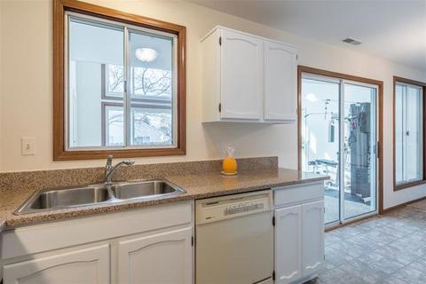2449 Hedge Row Dr, Aurora, IL 60502 photo 13