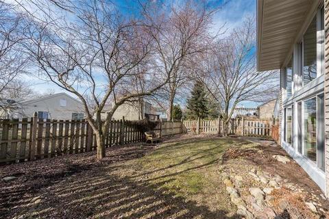 2449 Hedge Row Dr, Aurora, IL 60502 photo 30