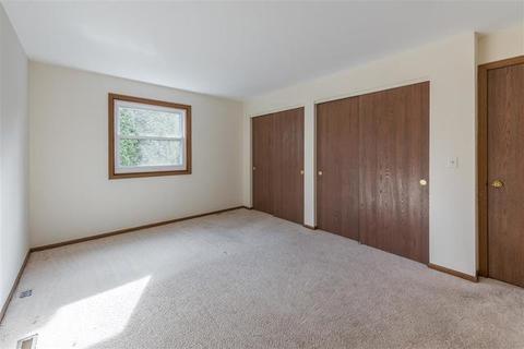 2449 Hedge Row Dr, Aurora, IL 60502 photo 18