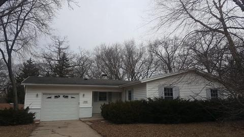 4704 Ashley Dr, Mchenry, IL 60050 photo 2