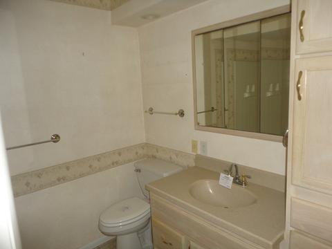 4704 Ashley Dr, Mchenry, IL 60050 photo 7