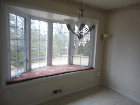 4704 Ashley Dr, Mchenry, IL 60050 photo 9