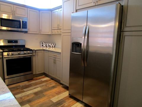 667 E 100th St, Chicago, IL 60628 photo 7