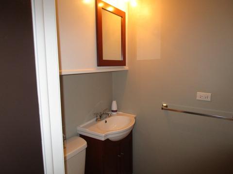 667 E 100th St, Chicago, IL 60628 photo 9