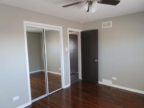 667 E 100th St, Chicago, IL 60628 photo 21