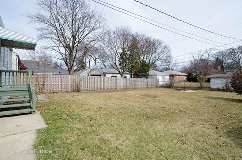 1055 Webster Ln, Des Plaines, IL 60016 photo 9