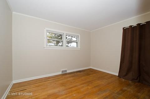 1055 Webster Ln, Des Plaines, IL 60016 photo 5