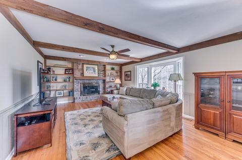 1206 Johnson Dr, Naperville, IL 60540 photo 14