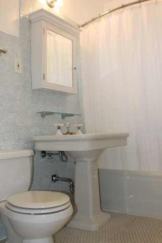 2147 Bennett Ave, Evanston, IL 60201 photo 12