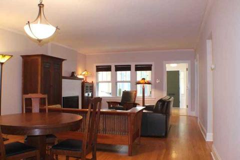 2147 Bennett Ave, Evanston, IL 60201 photo 3