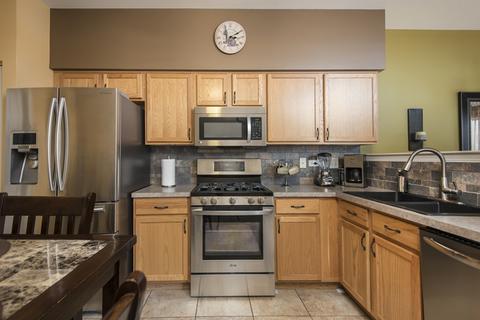 21521 Eich Dr, Crest Hill, IL 60403 photo 10
