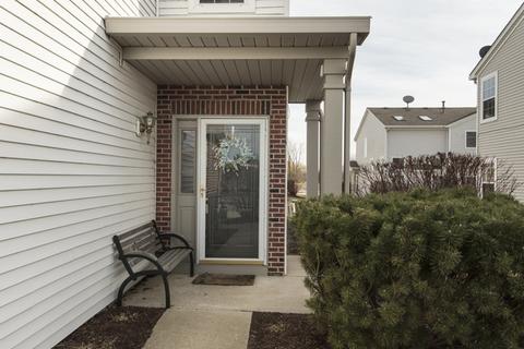 21521 Eich Dr, Crest Hill, IL 60403 photo 2